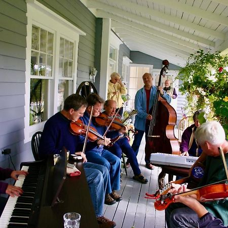 Broadwater Inn & Cottages Baddeck Inlet Εξωτερικό φωτογραφία